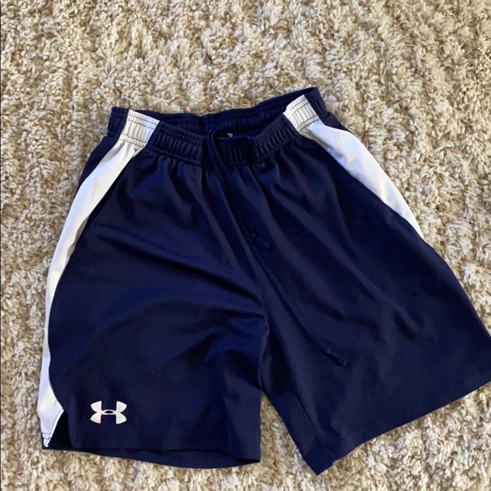 Underarmor Basketball shorts